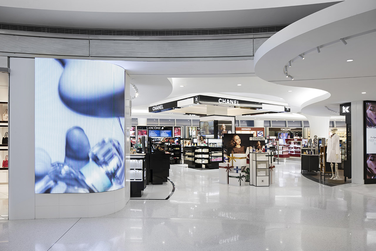International Shoppes at JFK Terminal 1 One Lux Studio